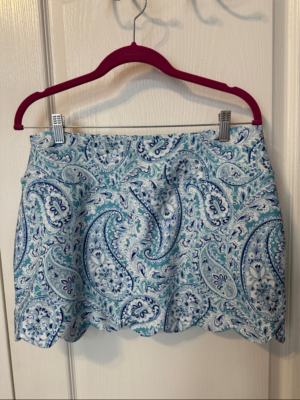 Sigrid Olsen Golf Tennis Pickleball Blue and White Paisley Scallop Hem Skirt